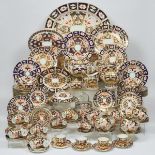 Royal Crown Derby 'Imari' (2451) Pattern Service, 20th century, largest platter length 21.7 in — 55