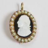 Rose Gold, Pearl and Sardonyx Cameo Mourning Brooch Pendant for Charles Dumergue, 1814, height 1.1 i