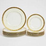 Eight Minton 'Westminster' Pattern Dinner Plates and Eight Luncheon Plates, 20th century, diameter 1