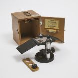 Japanese Dissecting Microscope, Shimadzu Scientific Instrument Ltd., Tokyo, mid 20th century, 7.25 x