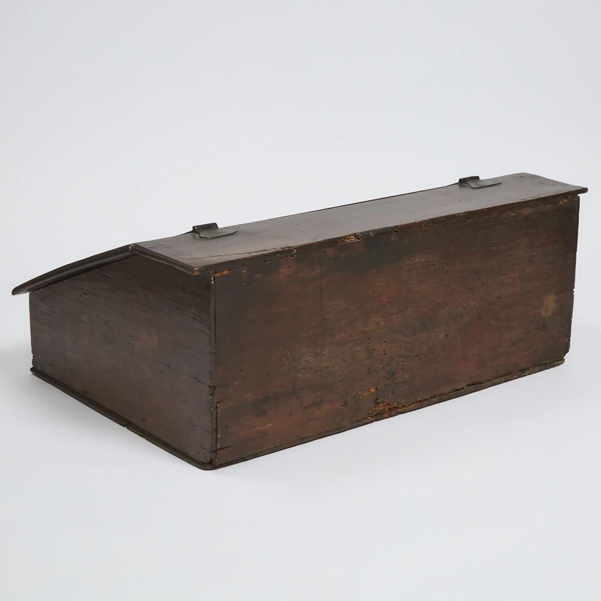 English Oak Slant Front Document Box, early 17th/early 18th century, 9.25 x 24.5 x 16 in — 23.5 x 62 - Image 3 of 3