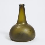Dutch Green Glass Onion Bottle, 18th century, height 7.75 in — 19.7 cm