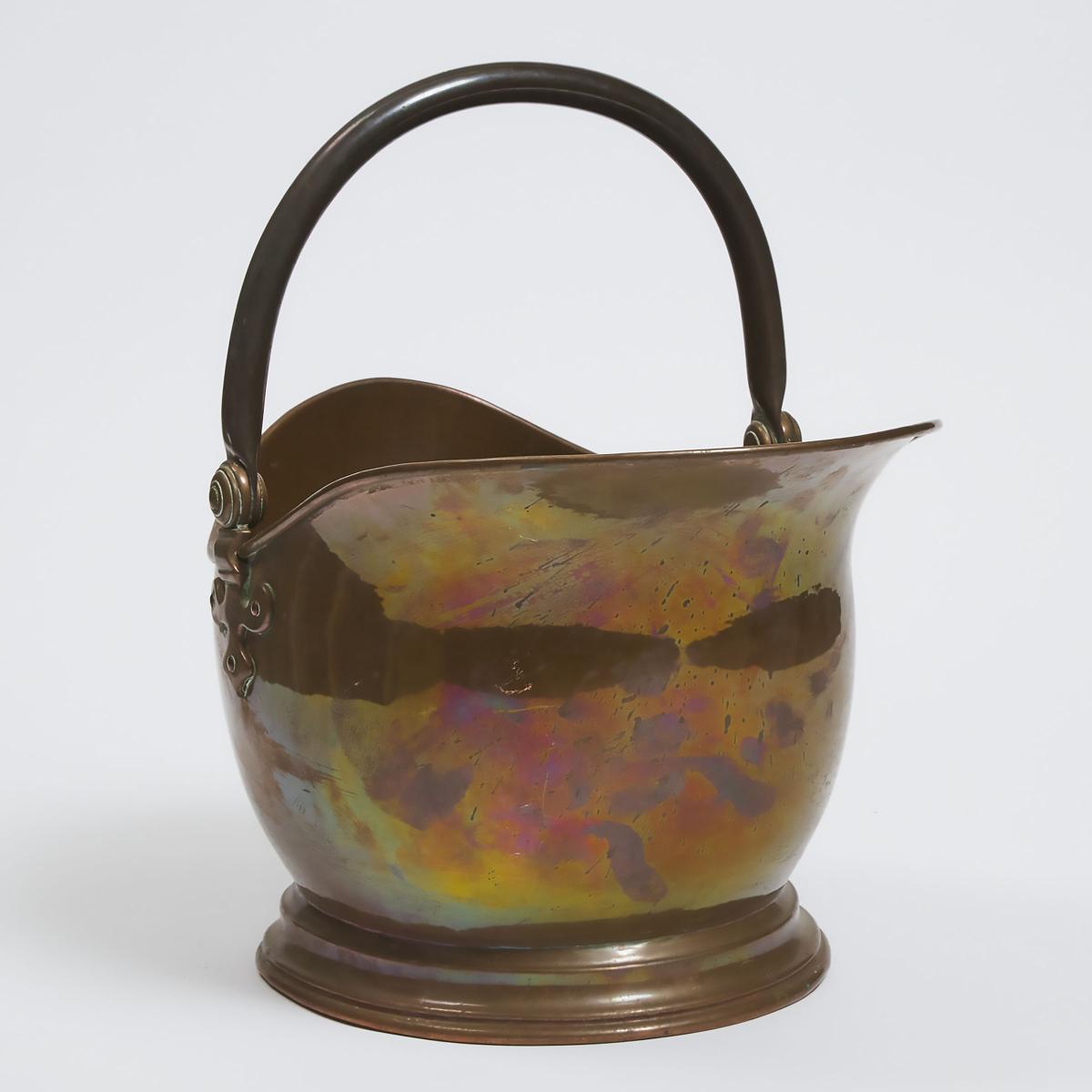 Victorian Copper Helmet Form Coal Hod, ealry-mid 19th century, handle up height 16 in — 40.6 cm - Image 3 of 3