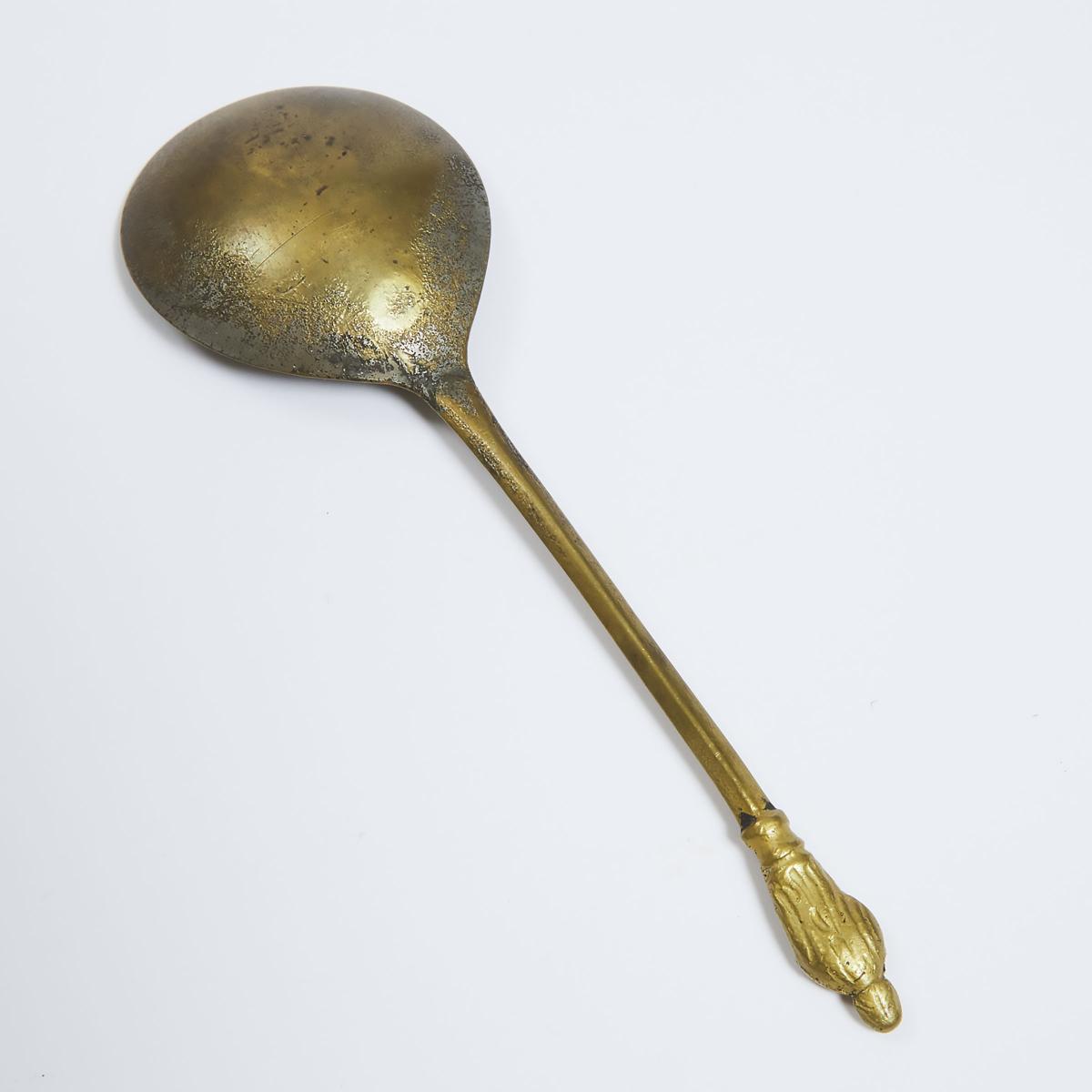 English Latten Apostle Spoon of St. Paul, early 17th century, length 7 in — 17.8 cm - Image 2 of 2