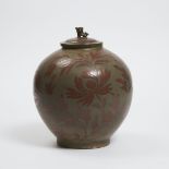 A Korean Celadon-Glazed Jar and Cover, 朝鲜彩盖罐, height 12.6 in — 32 cm