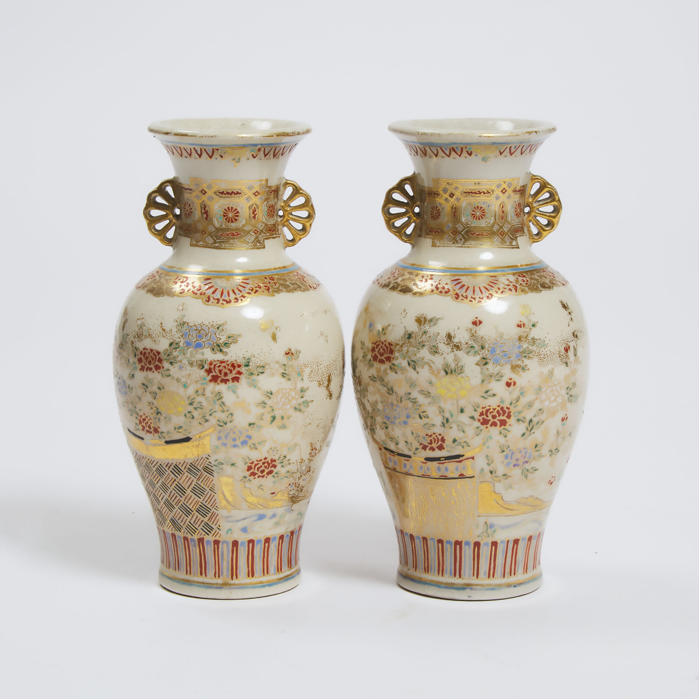 A Pair of Small Satsuma Vases, Meiji Period, height 5.9 in — 15 cm (2 Pieces)