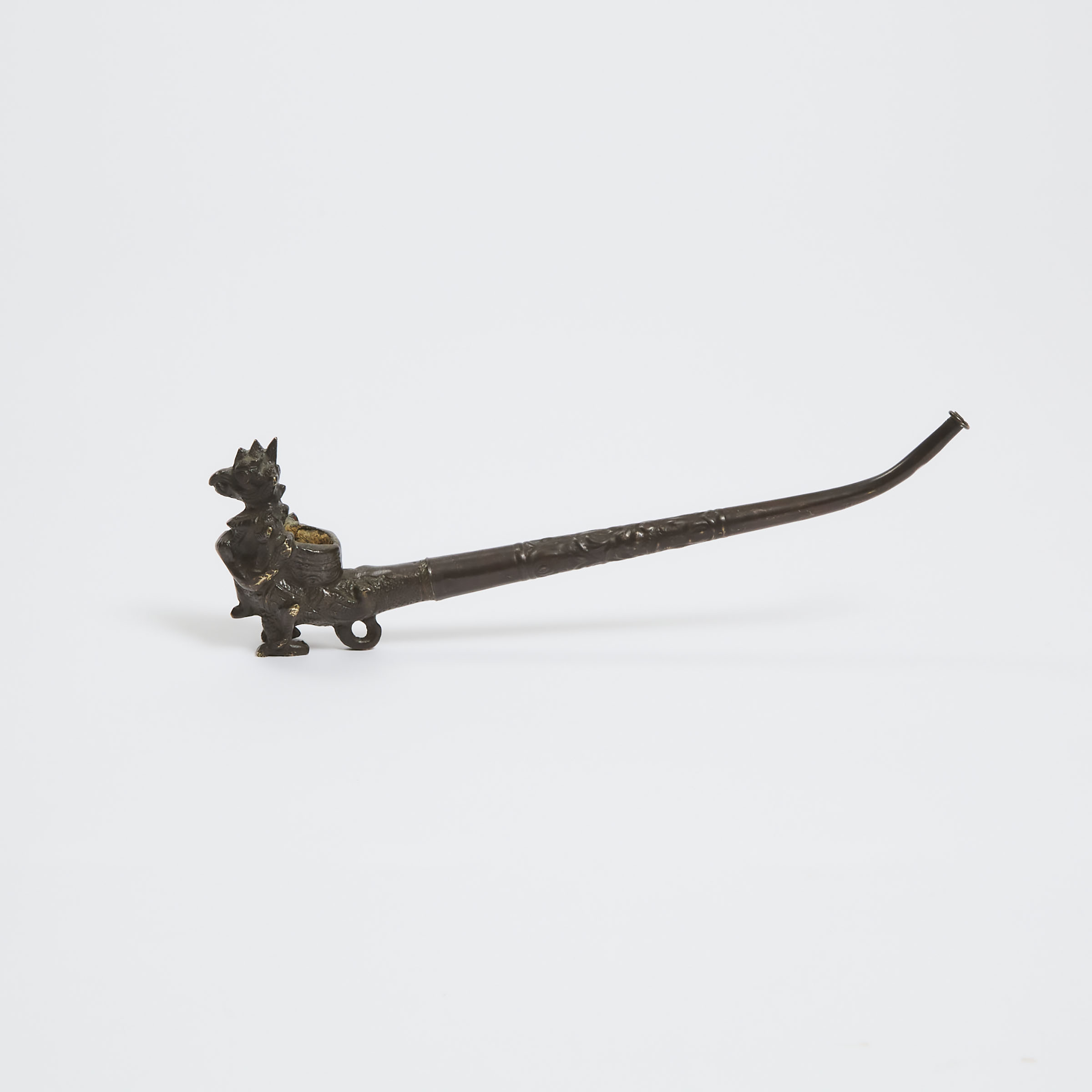 A Bronze Garuda-Form Tobacco/Opium Pipe, 19th Century, 十九世纪 铜迦楼罗烟斗, length 10.6 in — 27 cm