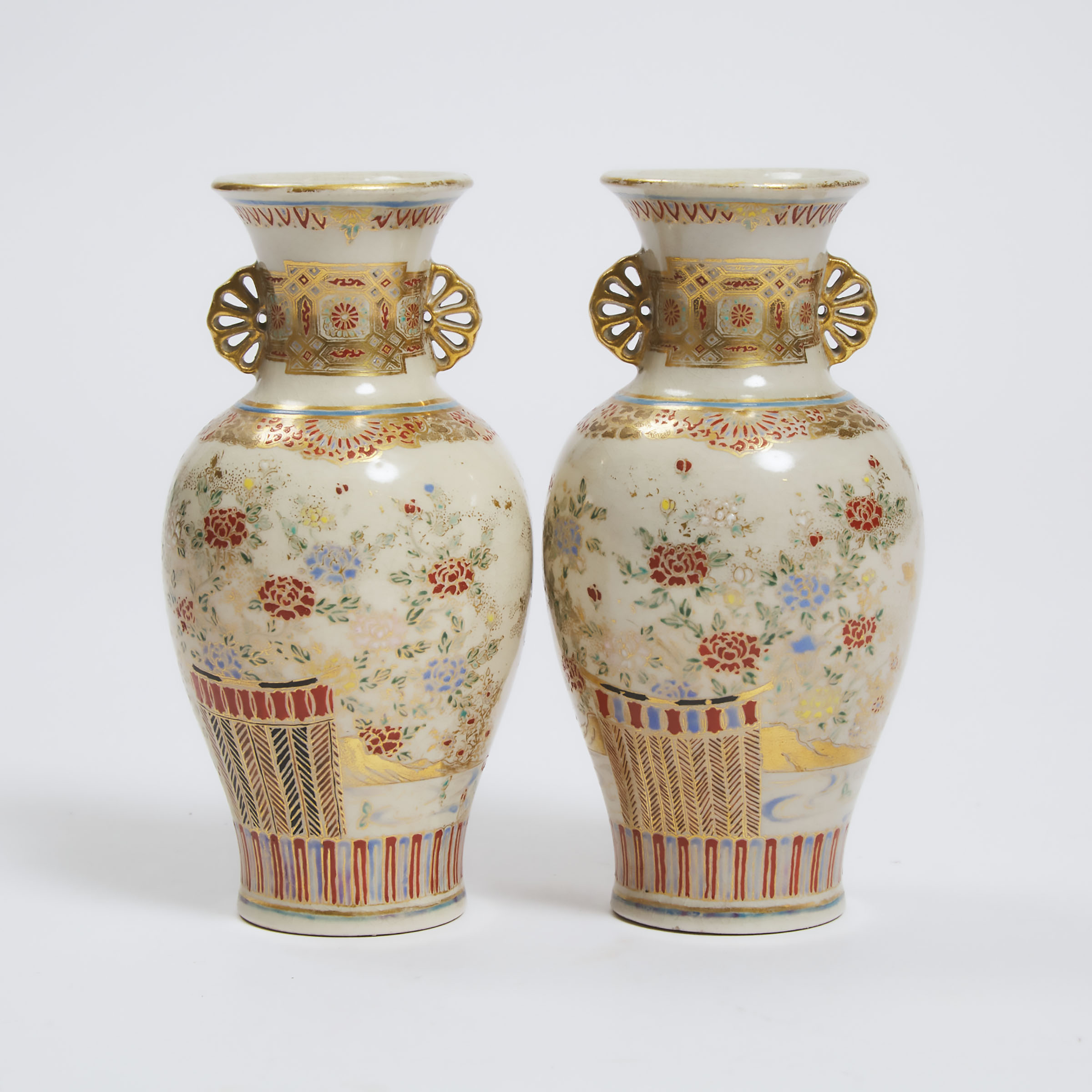A Pair of Small Satsuma Vases, Meiji Period, height 5.9 in — 15 cm (2 Pieces) - Image 2 of 3