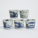 A Set of Five Blue and White Cafe-au-Lait Rimmed Tea Cups, 19th Century, 十九世纪 青花山水纹杯一套五只, largest he