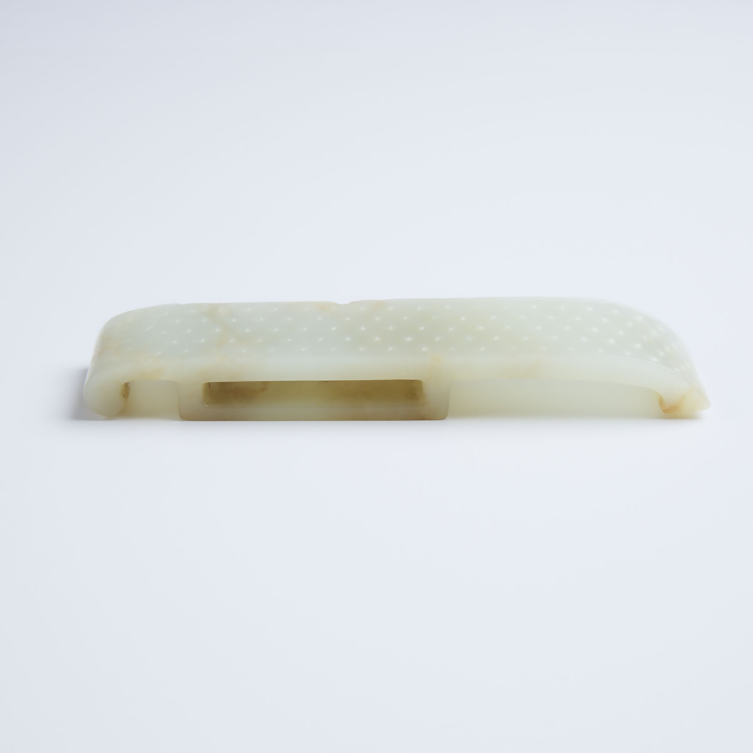 A White Jade Scabbard Slide, Ming Dynasty, 明 白玉剑璏, length 4.8 in — 12.2 cm - Image 3 of 5