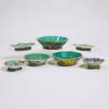 A Group of Seven Famille Rose Footed Bowls, 19th/20th Century, 晚清/民国 粉彩高足碗一组七件, largest diameter 8.4