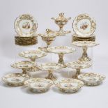 Chamberlains Worcester Dessert Service, c.1840, plate diameter 9.4 in — 24 cm (36 Pieces)