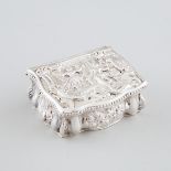 German Silver Shaped Rectangular Snuff Box, Gebrüder Dingeldein, Hanau, c.1900, length 2.3 in — 5.9