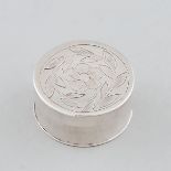 Late 17th Century English Engraved Silver Patch Box, c.1690, height 0.4 in — 1 cm, diameter 0.8 in —