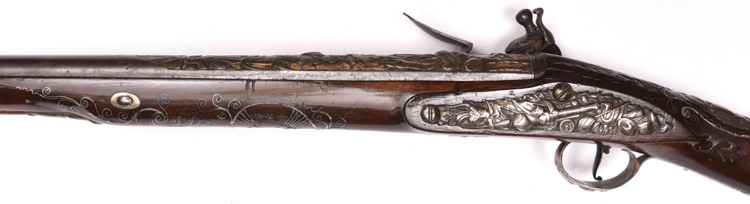 A good silver mounted 14 bore flintlock sporting gun by Wilson, made for the Turkish market, c 1760, - Image 5 of 7