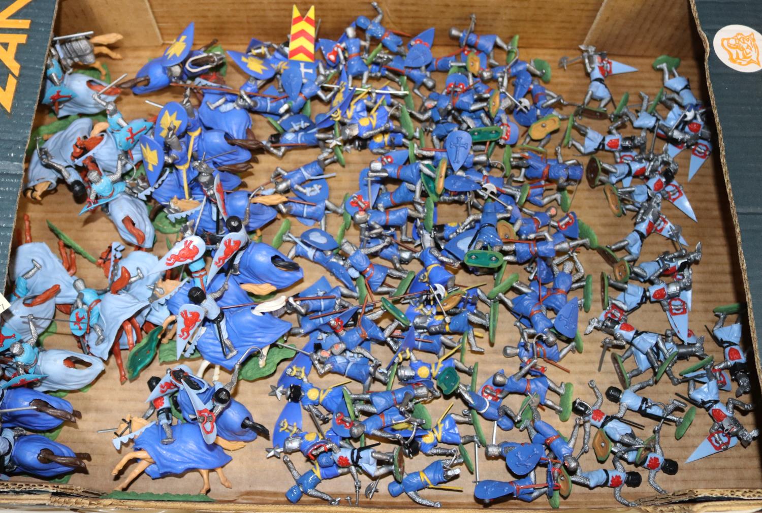 100 plus Timpo plastic knights. 22 mounted, horses with light blue coats, knights with mid blue