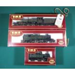 3x Airfix GMR OO gauge GWR locomotives. A Castle Class 4-6-0 tender loco, Caerphilly Castle 4073, in