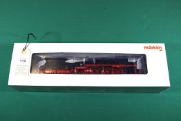 2 Marklin HO gauge items. A DB class BR 01 4-6-2 Tender Locomotive (39010). RN 01 147 in black and