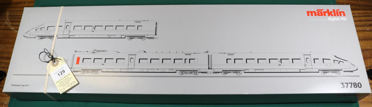 A Marklin HO gauge DB Triebwagon-Zug ICE 3-car electric multiple unit (37780). In grey and red