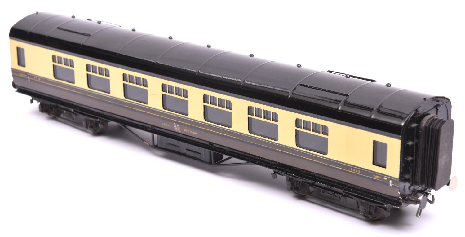 An Exley O gauge K6 GWR corridor coach. Full First in Chocolate and Cream livery. With Exley label - Image 2 of 2