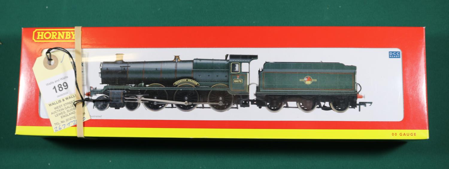 Hornby OO gauge Locomotive. A BR Grange Class 4-6-0 Tender Locomotive R.2502 Overton Grange,