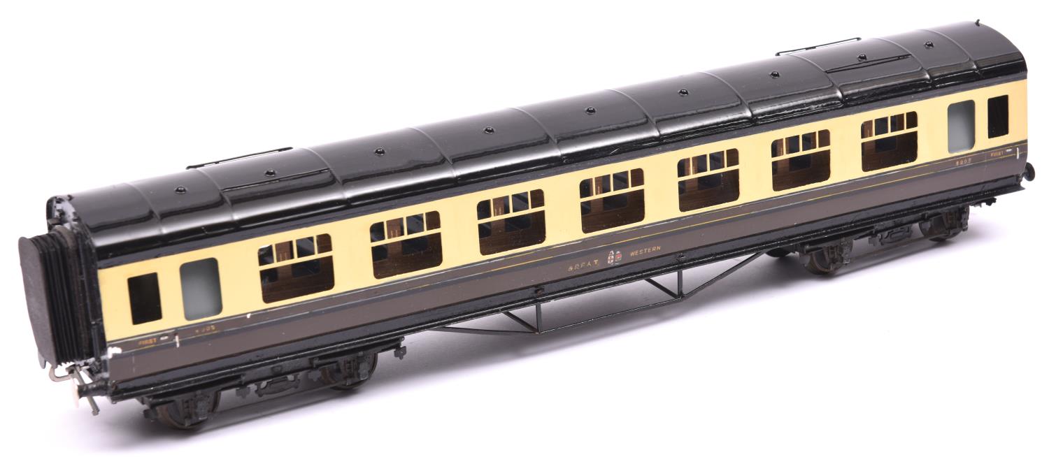 An Exley O gauge K6 GWR corridor coach. Full First in Chocolate and Cream livery. With Exley label