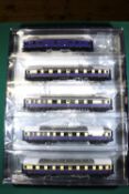 A Bachmann Liliput HO gauge Rheingold Rolling Stock train pack (L382003). Comprising 4x DR Rheingold