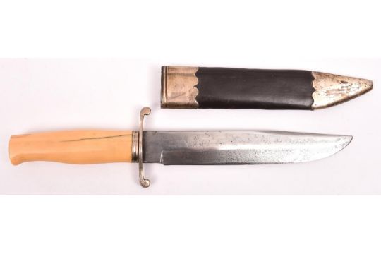 A nice old Bowie knife, unmarked slightly clipped back blade 8", the hilt having silver crossguard - Image 2 of 2