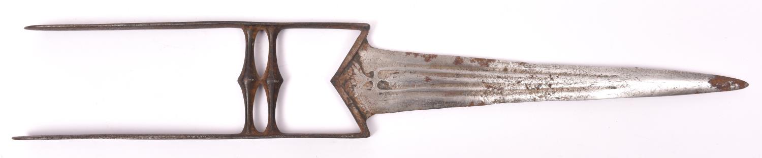 An Indian dagger Katar, blade 10½" with chiselled central panel, conventional hilt with slender