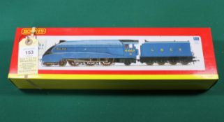 A Hornby OO LNER Class A4 4-6-2 locomotive (R3131). Great Snipe 4462, in blue livery. Boxed.