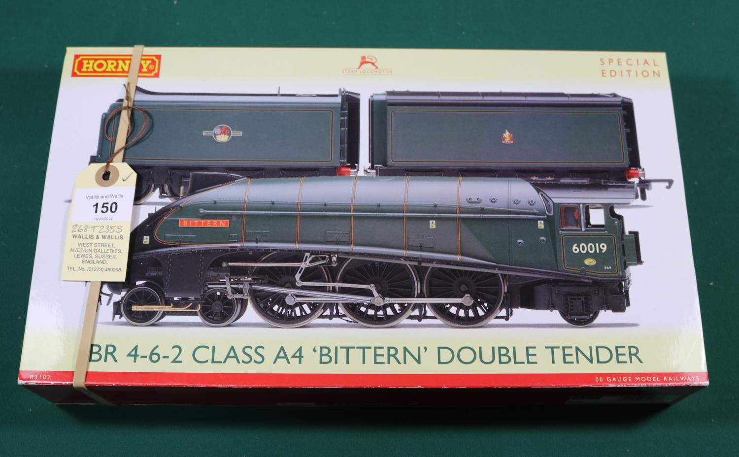 A Hornby OO BR Class A4 4-6-2 locomotive with double tender (R3103). Bittern 60019, in lined