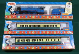 3x Hornby OO gauge Thomas the Tank Engine & Friends series items. Gordon the Blue Engine (R383).