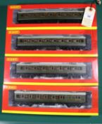 4 Hornby 'OO' gauge Passenger Coaches. Southern Railway Maunsell stock. 1st class coach, composite