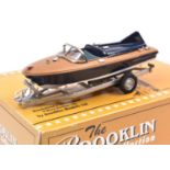 The Brooklin collection. White metal model BRK. 71. 1955 Classic American speedboat with trailer.