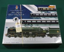 A Hornby OO 'Diamond Jubilee' train pack (R3094). Comprising BR Class 7 4-6-2 tender locomotive,