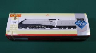 A Hornby OO '75th Anniversary of The Silver Jubilee' LNER Class A4 4-6-2 locomotive (R3309).