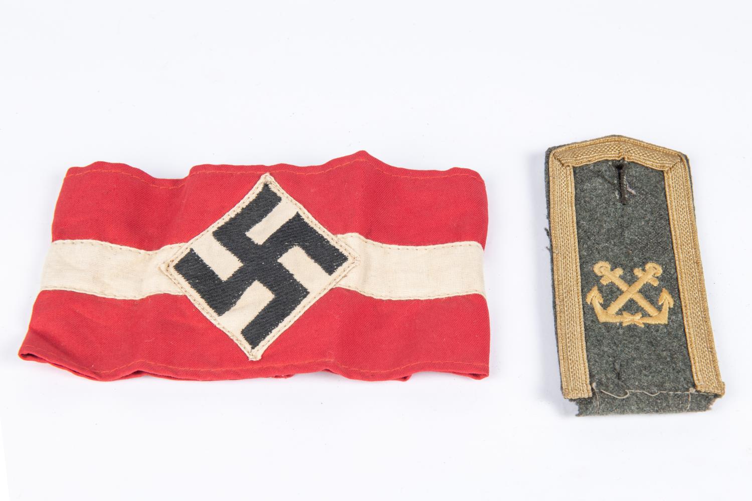Third Reich insignia: Hitler Youth linen armband with applied woven insignia, Marine Artillery Petty - Image 3 of 6