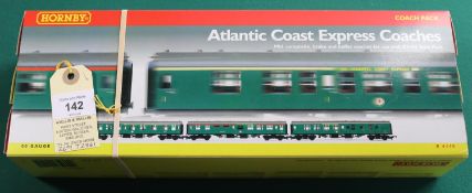 A Hornby '00' gauge Train Pack 'Atlantic Coast Express' Coaches (R4140). Comprising Mk1 Composite,