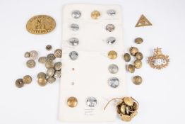 34x transport uniform buttons, etc. A Glasgow Corp Transport cap badge together with 10x Glasgow