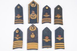 17 single RAF officer epaulettes, bullion wire KC and QC plus 9 pairs similar, a good selection. (