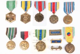 USA medals etc (12) modern issues: Army Commendation medal; Air Force Commendation medal; Air