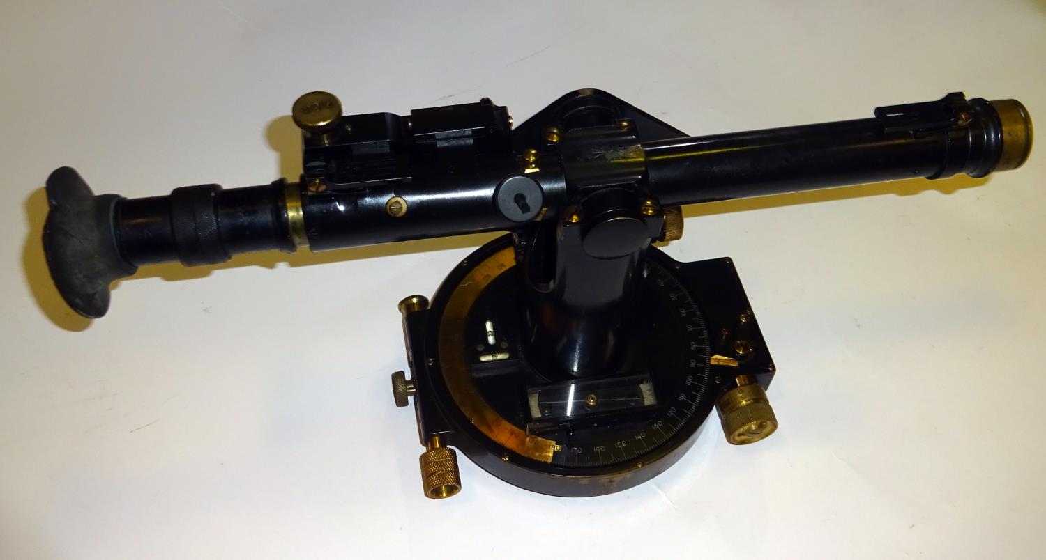 A WWI military issue Theodolite (Director No 5 Mark I), black lacquered body with lacquered brass - Image 2 of 3
