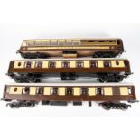 A Gauge One Pullman EMU 3-car set. Comprising a Brighton Belle driving car with powered front bogie,