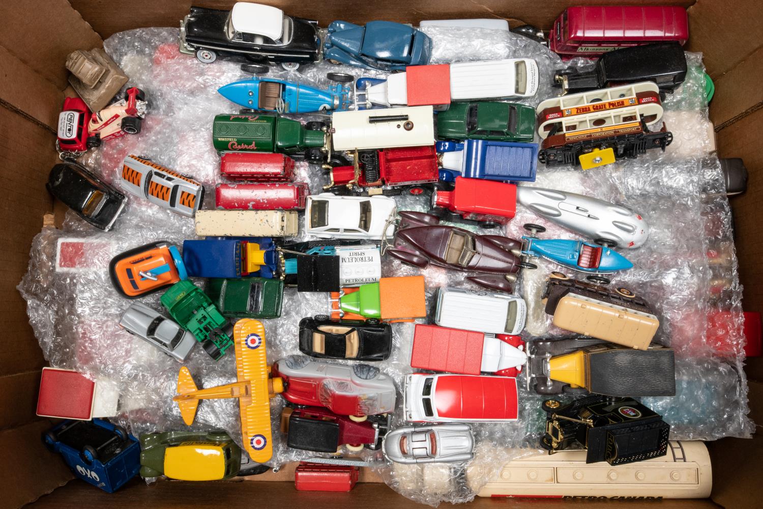 A quantity of Various Makes. Including Mettoy clockwrok London Routemaster Bus, with operating bell. - Bild 2 aus 3