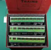 An ACE Trains O gauge Southern Railway EMU set. Comprising a powered Driving Car Brake Third with