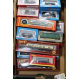 15x OO gauge railway items by various makes. Including 8x locomotives; a Wills Finecast body for