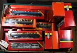 A quantity of 'OO' gauge Railway. Including Hornby - GWR Hall class 4-6-0 Tender Locomotive '