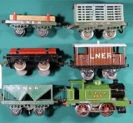 6x Hornby Series O gauge items. No.1 LNER 0-4-0T locomotive, 463, in lined green livery. Together