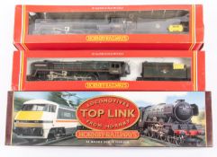 3x Hornby Railways OO gauge BR locomotives. A King Class 4-6-0 loco, King George V 6000, in lined