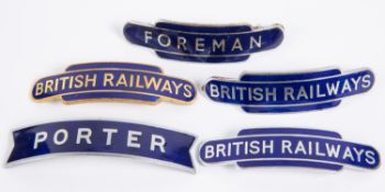 5x British Railways (Eastern Region) fishtail and totem style cap badges by Gaunt, Pinches and